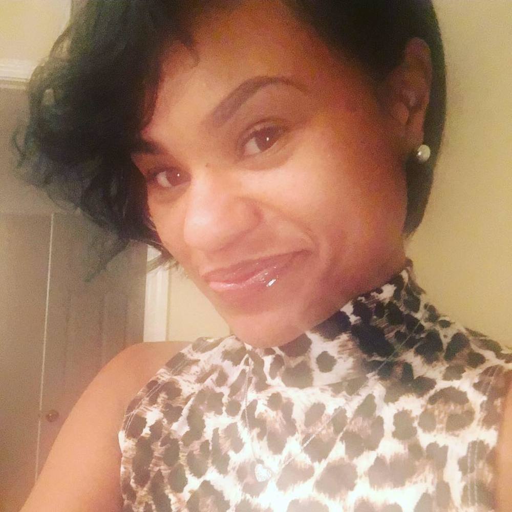 Meet your Posher, Angela